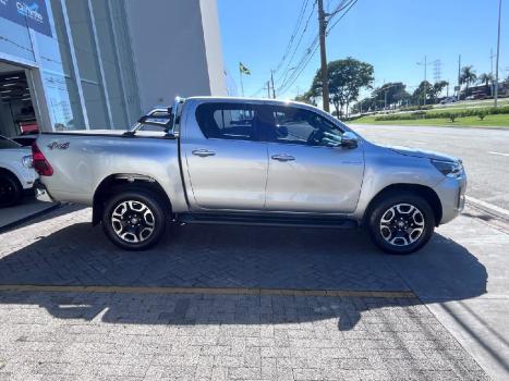 TOYOTA Hilux Caminhonete 2.8 16V 4P SRX DIESEL CABINE DUPLA, Foto 4