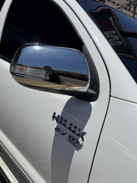 TOYOTA Hilux Caminhonete 2.7 16V 4P SRV FLEX CABINE DUPLA AUTOMTICO, Foto 1
