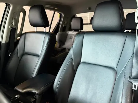 TOYOTA Hilux Caminhonete 2.8 16V SRX 4X4 DIESEL CABINE DUPLA AUTOMTICO, Foto 24