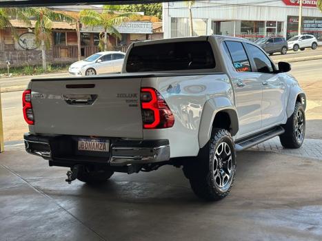 TOYOTA Hilux Caminhonete 2.8 16V SRX PLUS 4X4 TURBO DIESEL CABINE DUPLA AUTOMTICO, Foto 7