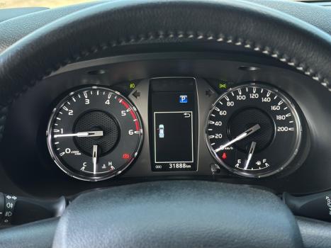TOYOTA Hilux Caminhonete 2.8 16V SRX PLUS 4X4 TURBO DIESEL CABINE DUPLA AUTOMTICO, Foto 10