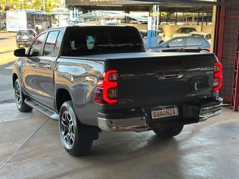 TOYOTA Hilux Caminhonete 2.8 16V SRX 4X4 DIESEL CABINE DUPLA AUTOMTICO, Foto 5