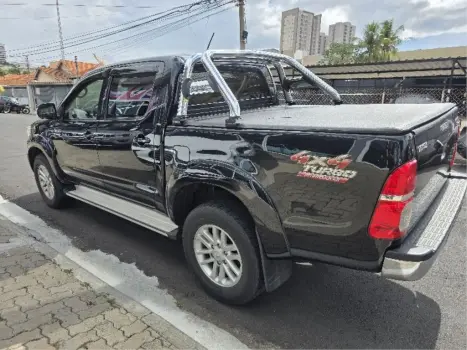 TOYOTA Hilux Caminhonete 3.0 16V 4P 4X4 SRV TURBO DIESEL, Foto 2