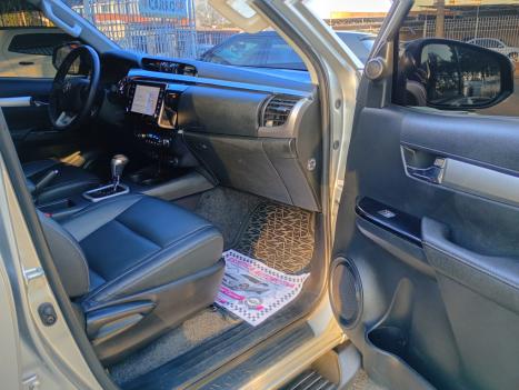 TOYOTA Hilux Caminhonete 2.8 16V SRV 4X4 DIESEL CABINE DUPLA AUTOMTICO, Foto 10