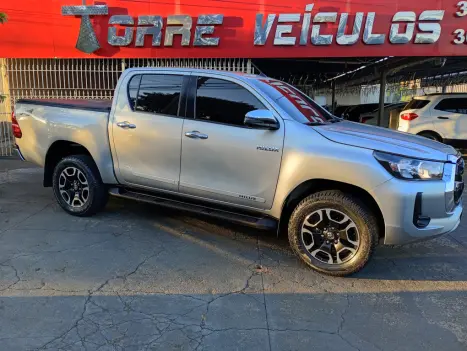 TOYOTA Hilux Caminhonete 2.8 16V SRV 4X4 DIESEL CABINE DUPLA AUTOMTICO, Foto 1