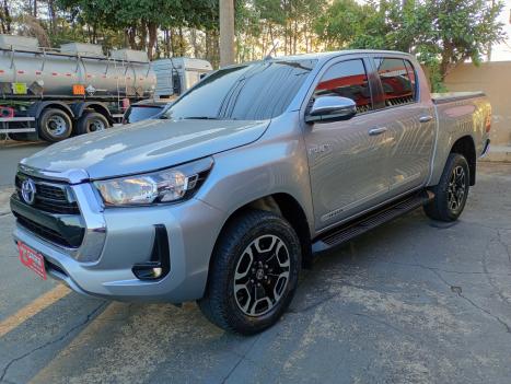 TOYOTA Hilux Caminhonete 2.8 16V SRV 4X4 DIESEL CABINE DUPLA AUTOMTICO, Foto 3