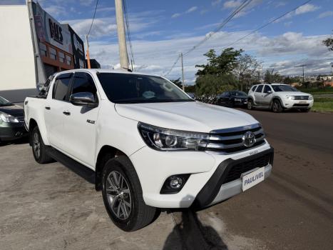 TOYOTA Hilux Caminhonete 2.8 16V SRX 4X4 DIESEL CABINE DUPLA AUTOMTICO, Foto 3