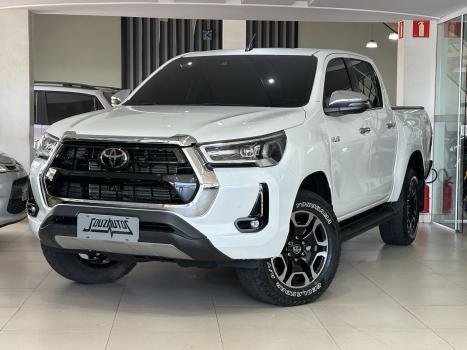 TOYOTA Hilux Caminhonete 2.8 16V SRX 4X4 TURBO DIESEL CABINE DUPLA AUTOMTICO, Foto 2