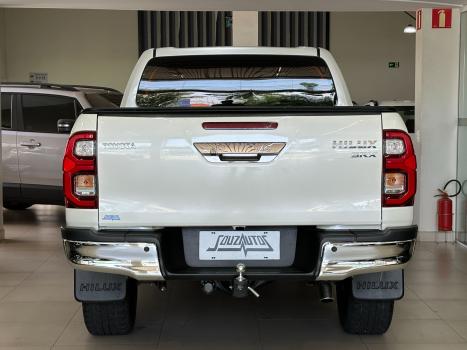 TOYOTA Hilux Caminhonete 2.8 16V SRX 4X4 TURBO DIESEL CABINE DUPLA AUTOMTICO, Foto 4