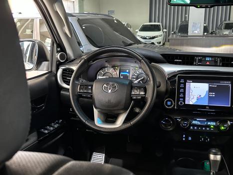 TOYOTA Hilux Caminhonete 2.8 16V SRX 4X4 TURBO DIESEL CABINE DUPLA AUTOMTICO, Foto 11