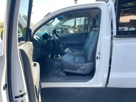 TOYOTA Hilux Caminhonete 3.0 4X4 TURBO DIESEL CABINE SIMPLES, Foto 11
