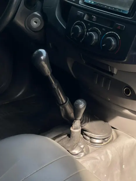 TOYOTA Hilux Caminhonete 3.0 4X4 TURBO DIESEL CABINE SIMPLES, Foto 21