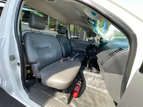 TOYOTA Hilux Caminhonete 3.0 4X4 TURBO DIESEL CABINE SIMPLES, Foto 24