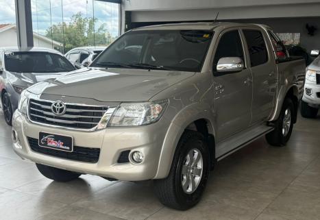 TOYOTA Hilux Caminhonete 2.7 16V 4P SRV FLEX CABINE DUPLA AUTOMTICO, Foto 1