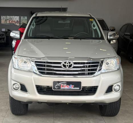 TOYOTA Hilux Caminhonete 2.7 16V 4P SRV FLEX CABINE DUPLA AUTOMTICO, Foto 3