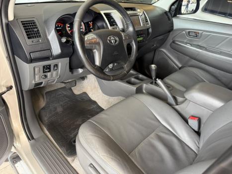 TOYOTA Hilux Caminhonete 2.7 16V 4P SRV FLEX CABINE DUPLA AUTOMTICO, Foto 14