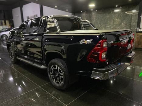 TOYOTA Hilux Caminhonete 2.8 16V 4P SRX DIESEL CABINE DUPLA, Foto 5