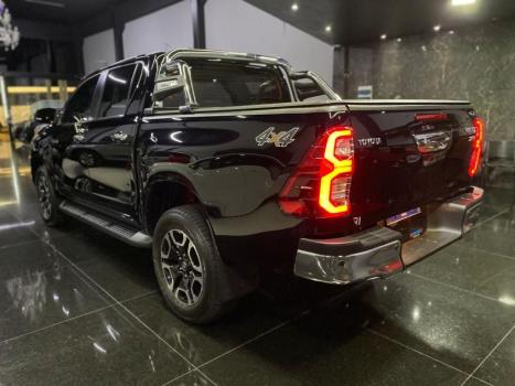 TOYOTA Hilux Caminhonete 2.8 16V 4P SRX DIESEL CABINE DUPLA, Foto 13