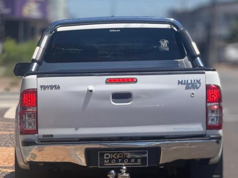 TOYOTA Hilux Caminhonete 3.0 16V 4P 4X4 SRV TURBO DIESEL CABINE DUPLA AUTOM�TICO, Foto 17