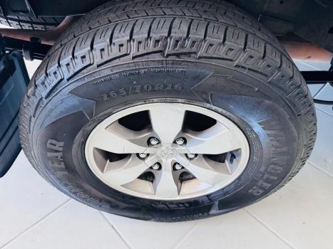 TOYOTA Hilux Caminhonete 2.7 16V 4P SR CABINE DUPLA AUTOM�TICO, Foto 14