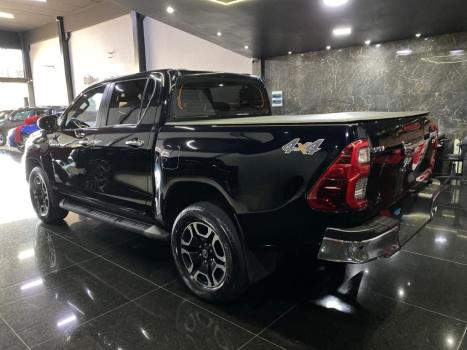 TOYOTA Hilux Caminhonete 2.8 16V 4P SRX DIESEL CABINE DUPLA, Foto 4
