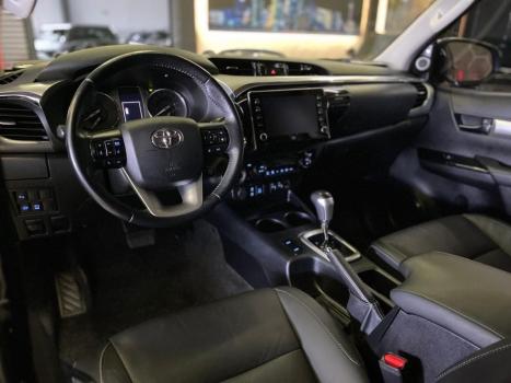TOYOTA Hilux Caminhonete 2.8 16V 4P SRX DIESEL CABINE DUPLA, Foto 14