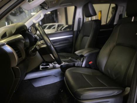 TOYOTA Hilux Caminhonete 2.8 16V 4P SRX DIESEL CABINE DUPLA, Foto 18