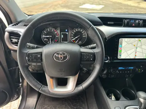 TOYOTA Hilux Caminhonete 2.8 16V SRV 4X4 DIESEL CABINE DUPLA AUTOM�TICO, Foto 10