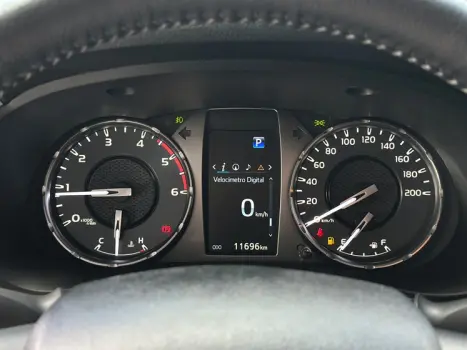 TOYOTA Hilux Caminhonete 2.8 16V SRV 4X4 DIESEL CABINE DUPLA AUTOM�TICO, Foto 11