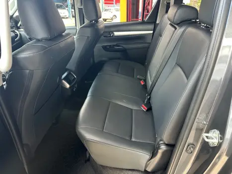 TOYOTA Hilux Caminhonete 2.8 16V SRV 4X4 DIESEL CABINE DUPLA AUTOM�TICO, Foto 15