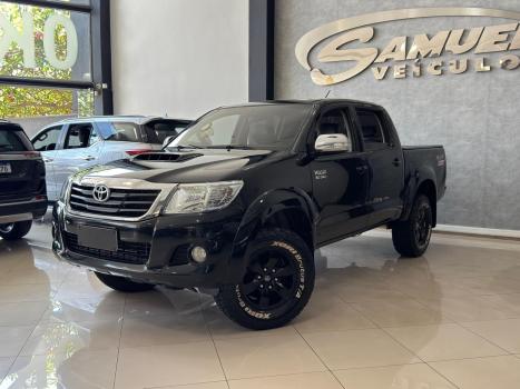 TOYOTA Hilux Caminhonete 3.0 4P SR 4X4 TURBO DIESEL CABINE DUPLA AUTOM�TICO, Foto 1