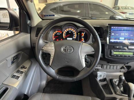 TOYOTA Hilux Caminhonete 3.0 4P SR 4X4 TURBO DIESEL CABINE DUPLA AUTOM�TICO, Foto 7