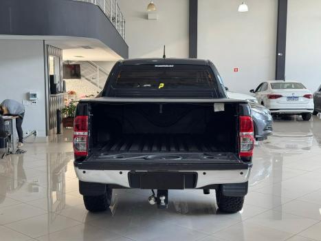 TOYOTA Hilux Caminhonete 3.0 4P SR 4X4 TURBO DIESEL CABINE DUPLA AUTOM�TICO, Foto 14