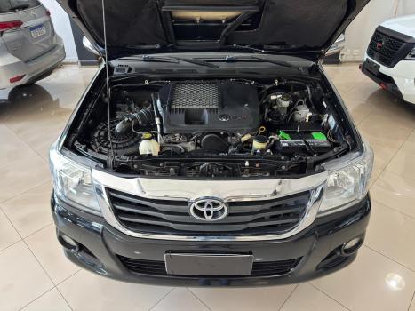 TOYOTA Hilux Caminhonete 3.0 4P SR 4X4 TURBO DIESEL CABINE DUPLA AUTOM�TICO, Foto 15