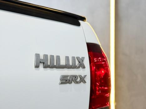 TOYOTA Hilux Caminhonete 2.8 16V SRX 4X4 DIESEL CABINE DUPLA AUTOM�TICO, Foto 15
