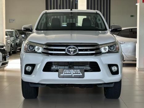 TOYOTA Hilux Caminhonete 2.8 16V SRX 4X4 DIESEL CABINE DUPLA AUTOM�TICO, Foto 1