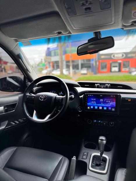 TOYOTA Hilux Caminhonete 2.7 16V 4P SRV FLEX CABINE DUPLA AUTOM�TICO, Foto 7