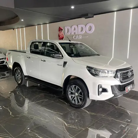 TOYOTA Hilux Caminhonete 2.8 16V SRV 4X4 DIESEL CABINE DUPLA AUTOM�TICO, Foto 1