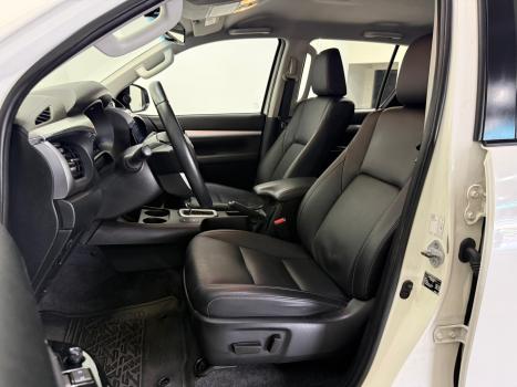 TOYOTA Hilux Caminhonete 2.8 16V SRV 4X4 DIESEL CABINE DUPLA AUTOM�TICO, Foto 6