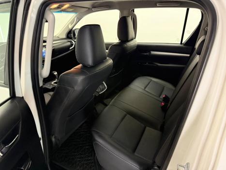 TOYOTA Hilux Caminhonete 2.8 16V SRV 4X4 DIESEL CABINE DUPLA AUTOM�TICO, Foto 8