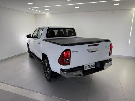 TOYOTA Hilux Caminhonete 2.8 16V SRV 4X4 DIESEL CABINE DUPLA AUTOM�TICO, Foto 12