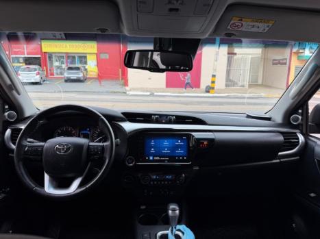 TOYOTA Hilux Caminhonete 2.8 16V SRX PLUS 4X4 TURBO DIESEL CABINE DUPLA AUTOM�TICO, Foto 17
