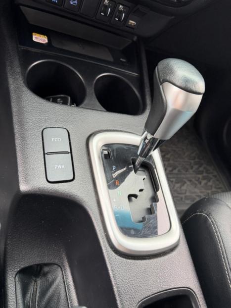 TOYOTA Hilux Caminhonete 2.8 16V SRX PLUS 4X4 TURBO DIESEL CABINE DUPLA AUTOM�TICO, Foto 18