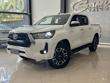 TOYOTA Hilux Caminhonete 3.0 16V 4P SRV TURBO DIESEL CABINE DUPLA, Foto 3