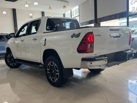 TOYOTA Hilux Caminhonete 3.0 16V 4P SRV TURBO DIESEL CABINE DUPLA, Foto 7
