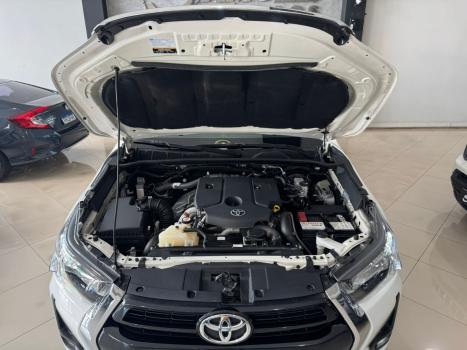TOYOTA Hilux Caminhonete 3.0 16V 4P SRV TURBO DIESEL CABINE DUPLA, Foto 15