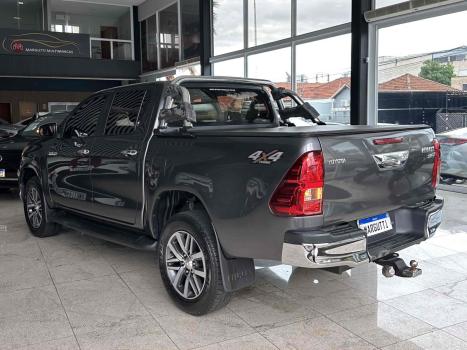 TOYOTA Hilux Caminhonete 2.8 16V SRV 4X4 DIESEL CABINE DUPLA AUTOM�TICO, Foto 6