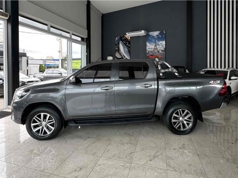 TOYOTA Hilux Caminhonete 2.8 16V SRV 4X4 DIESEL CABINE DUPLA AUTOM�TICO, Foto 7