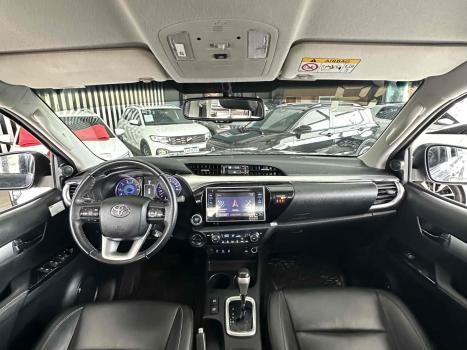 TOYOTA Hilux Caminhonete 2.8 16V SRV 4X4 DIESEL CABINE DUPLA AUTOM�TICO, Foto 12