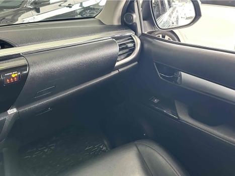 TOYOTA Hilux Caminhonete 2.8 16V SRV 4X4 DIESEL CABINE DUPLA AUTOM�TICO, Foto 18